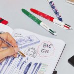 Offrez un stylo publicitaire personnalisé avec votre logo !